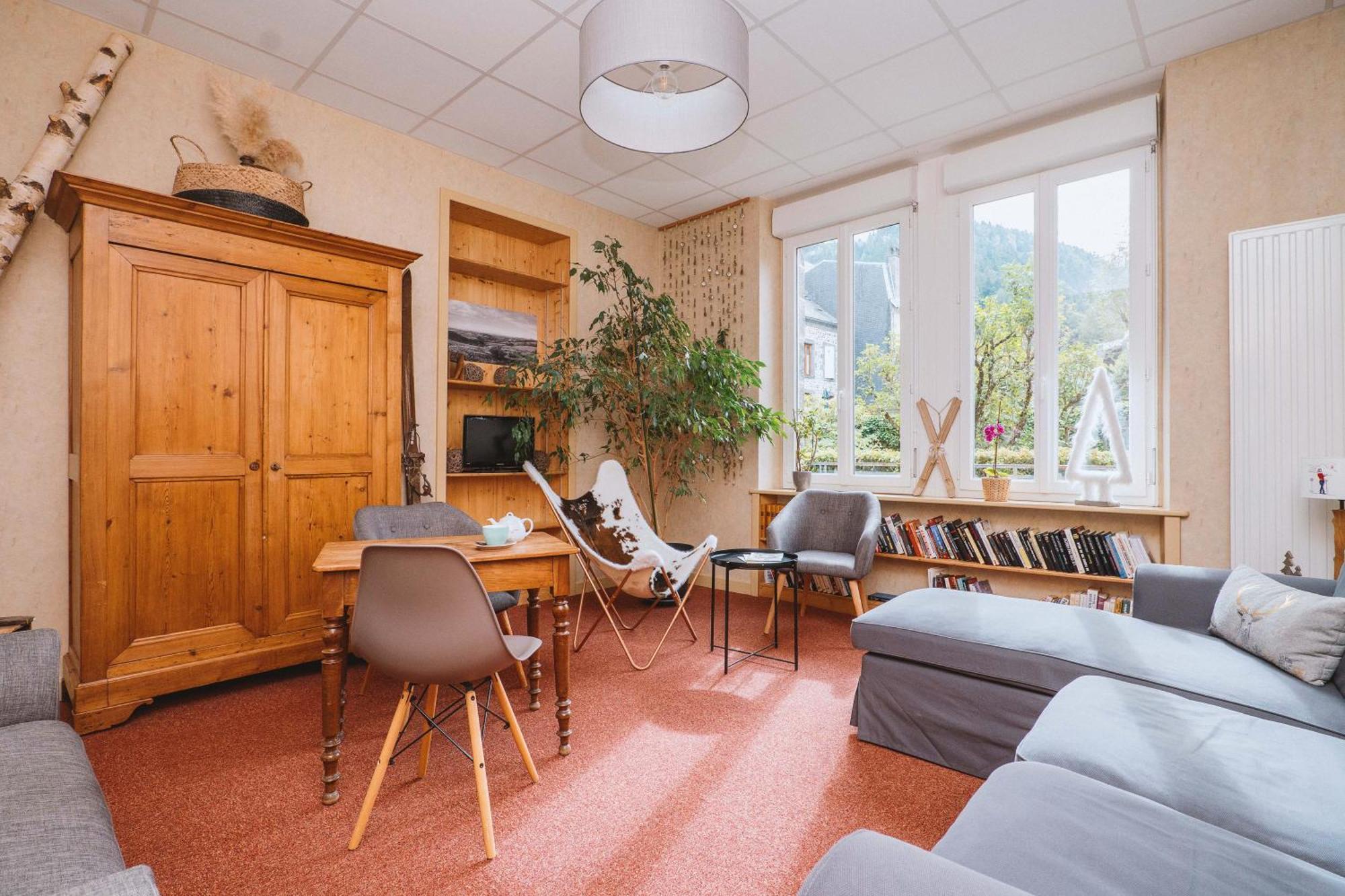 Alti'Pic Hotel Le Mont-Dore Bagian luar foto