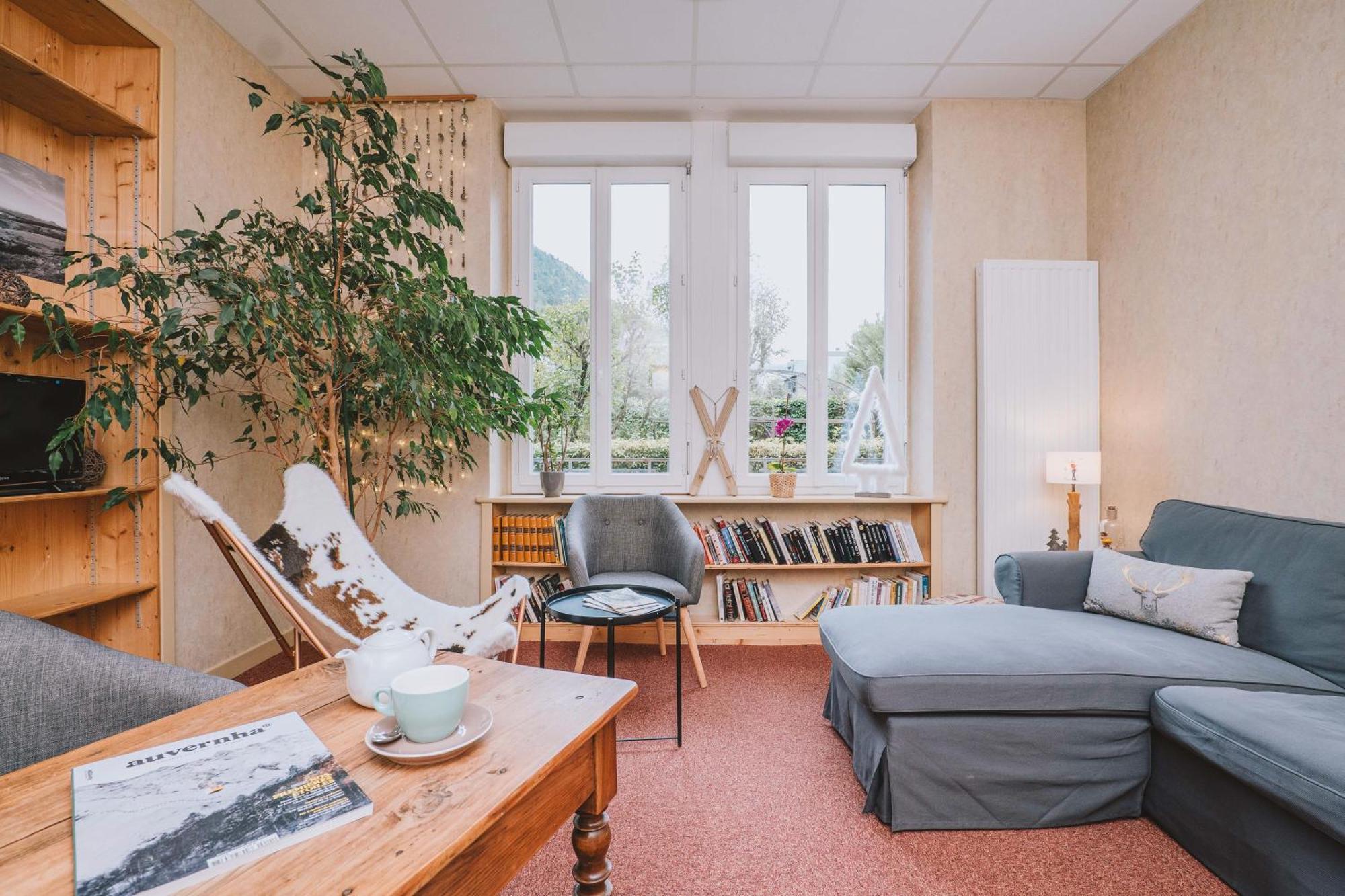 Alti'Pic Hotel Le Mont-Dore Bagian luar foto